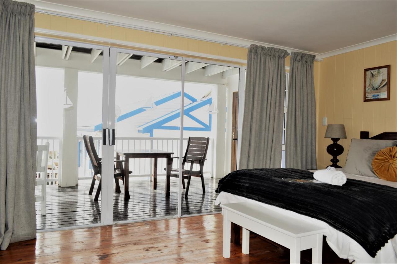 Point Village Guest House 莫塞尔湾 外观 照片