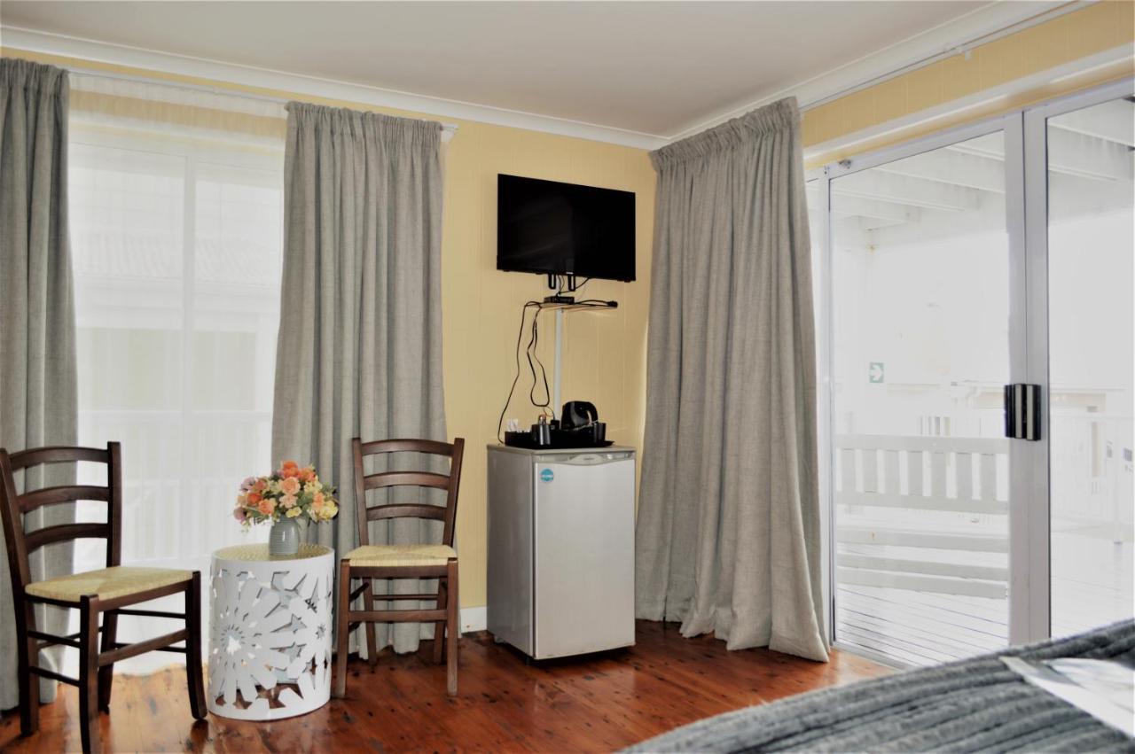 Point Village Guest House 莫塞尔湾 外观 照片